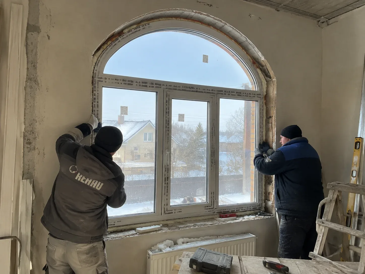 Монтаж евроокон: пластик и дерево